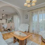Marina Apartment *